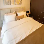 Apartamento Kate's Luxury With Private Parking *