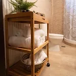 Kate's Luxury With Private Parking