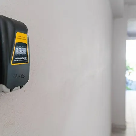 Kate's Luxury With Private Parking Lejlighed Volos