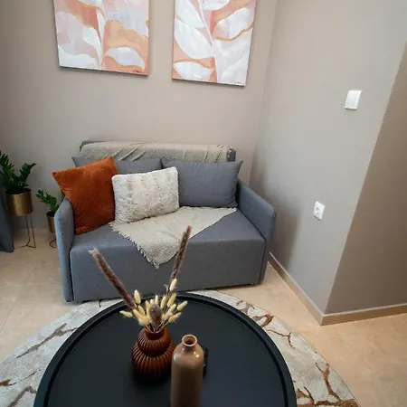 Kate's Luxury With Private Parking Apartmán