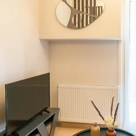 Kate's Luxury With Private Parking Apartament *