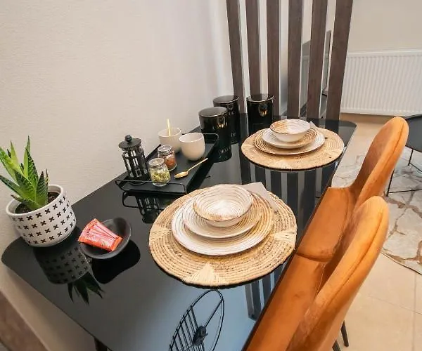 Kate's Luxury With Private Parking Volos